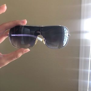 GUESS Vintage 2000’s glasses